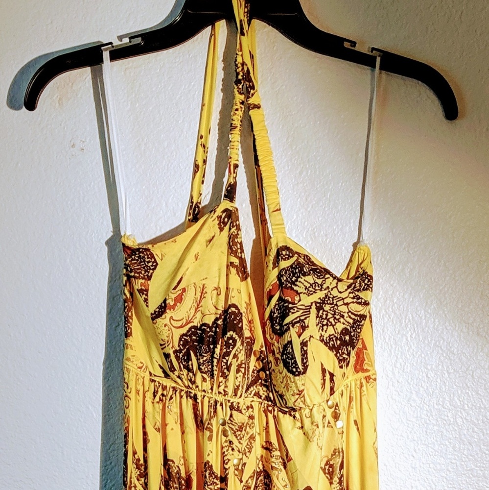 Women's yellow maxi dress